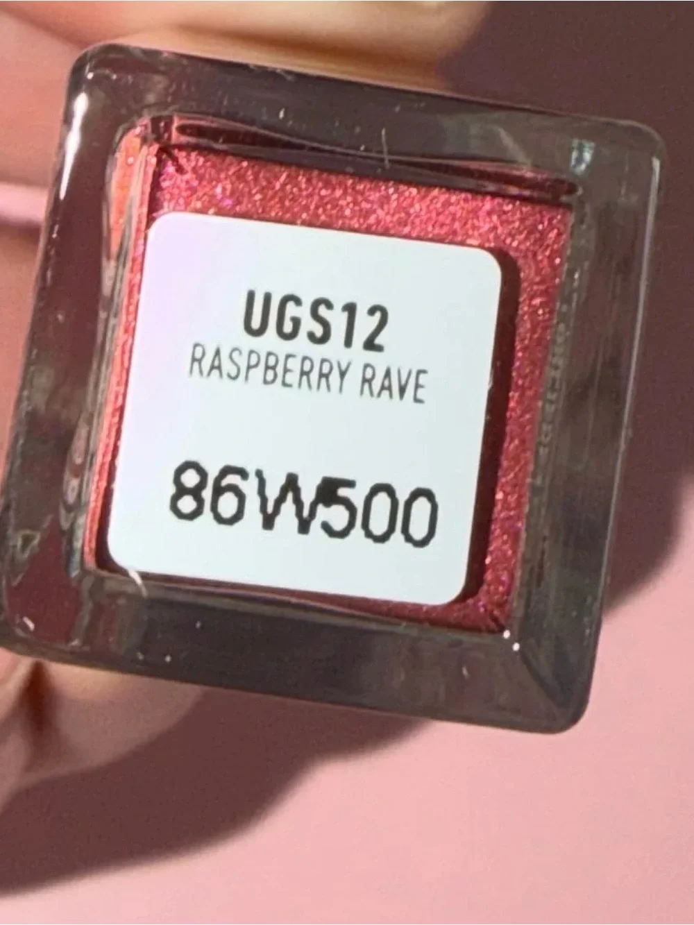 NYX Ultimate Glow Shots Liquid Eyeshadow - raspberry rave